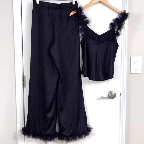 New!For Love and Lemons floral trim  PJ Set - Picture 3 of 12